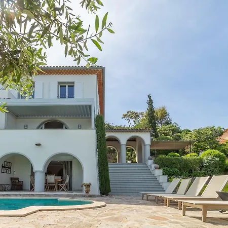 Villa Ajoucadou